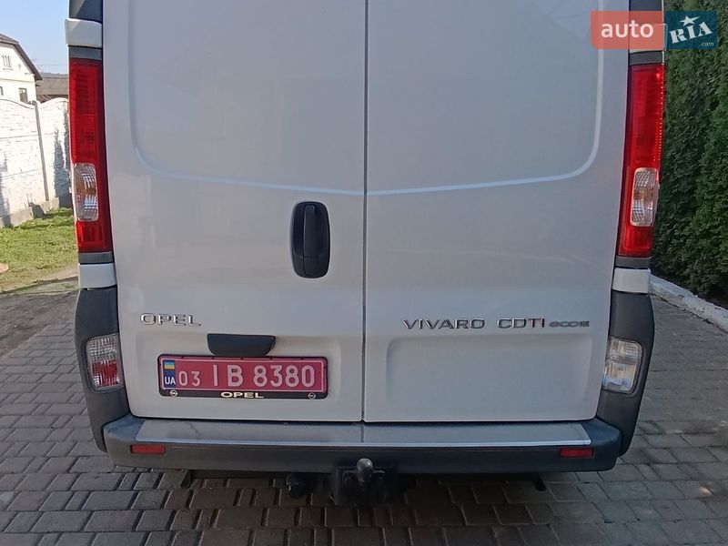 Вантажний фургон Opel Vivaro 2013 в Василькові