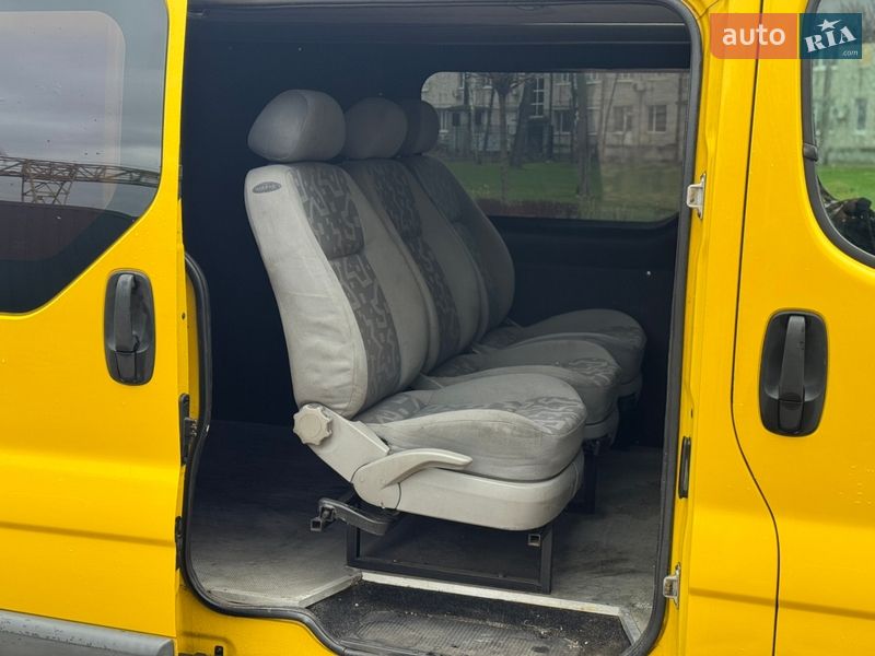 Вантажопасажирський фургон Opel Vivaro 2004 в Києві фото 18 Вантажопасажирський фургон Opel Vivaro 2004 в Києві