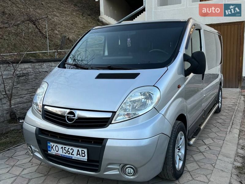 Минивэн Opel Vivaro 2008 в Коломые
