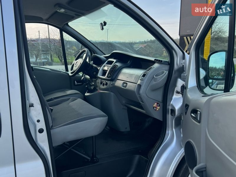 Минивэн Opel Vivaro 2013 в Здолбунове фото 30 Минивэн Opel Vivaro 2013 в Здолбунове