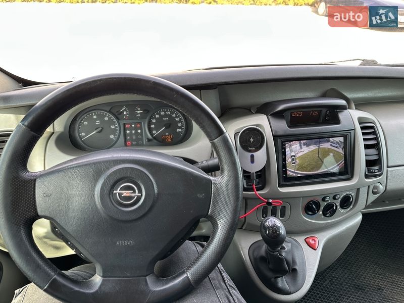 Минивэн Opel Vivaro 2002 в Луцке