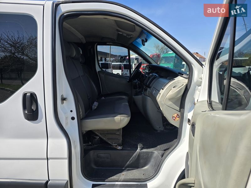 Минивэн Opel Vivaro 2008 в Хмельницком фото 30 Минивэн Opel Vivaro 2008 в Хмельницком