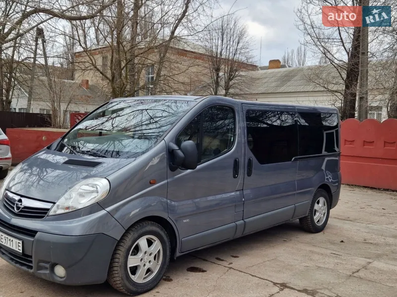 Opel Vivaro 2013