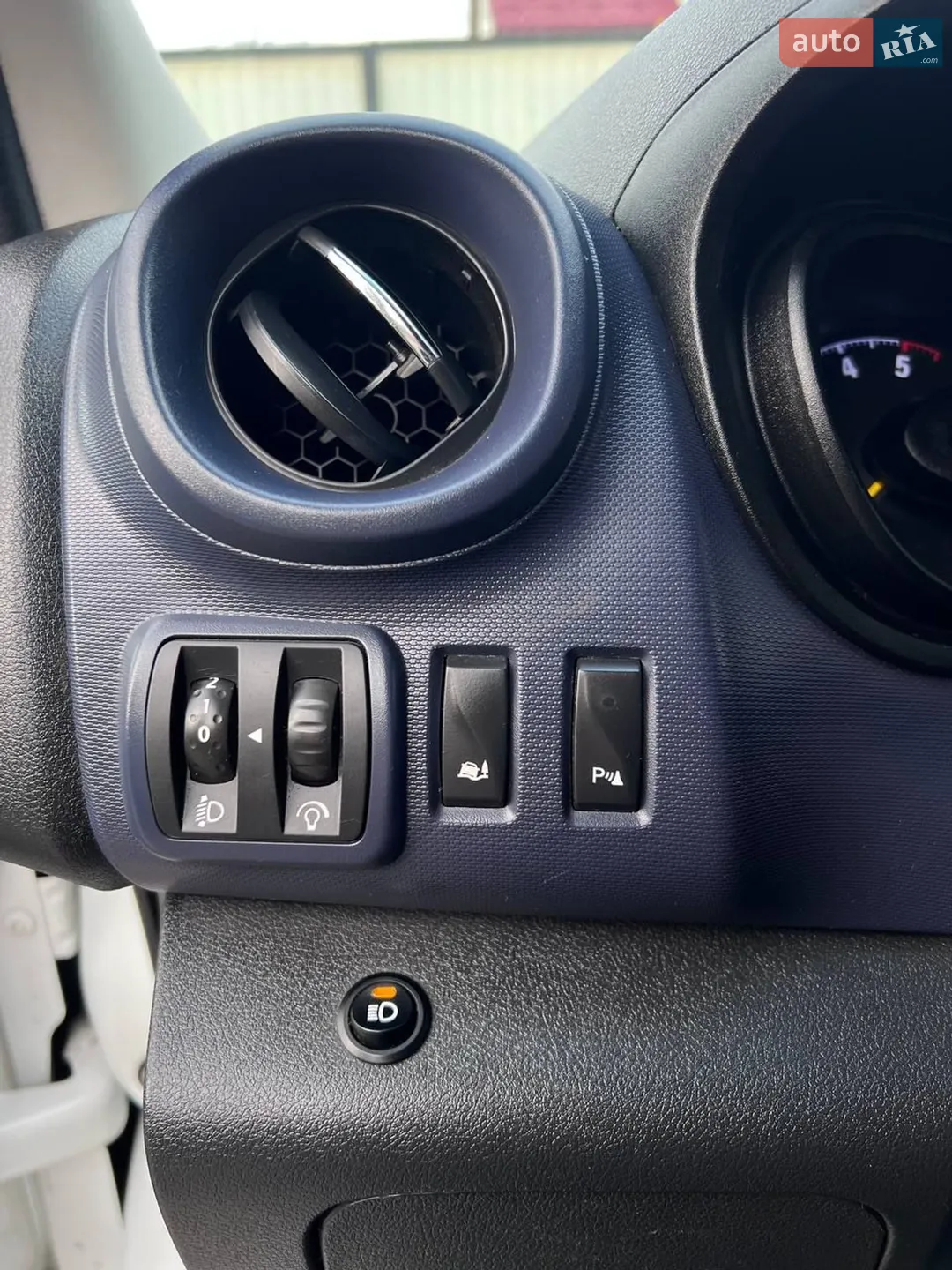 2014 Opel Vivaro - мініатюра 16
