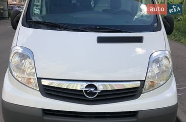 Микроавтобус грузовой (до 3,5т) Opel Vivaro 2014 в Киеве