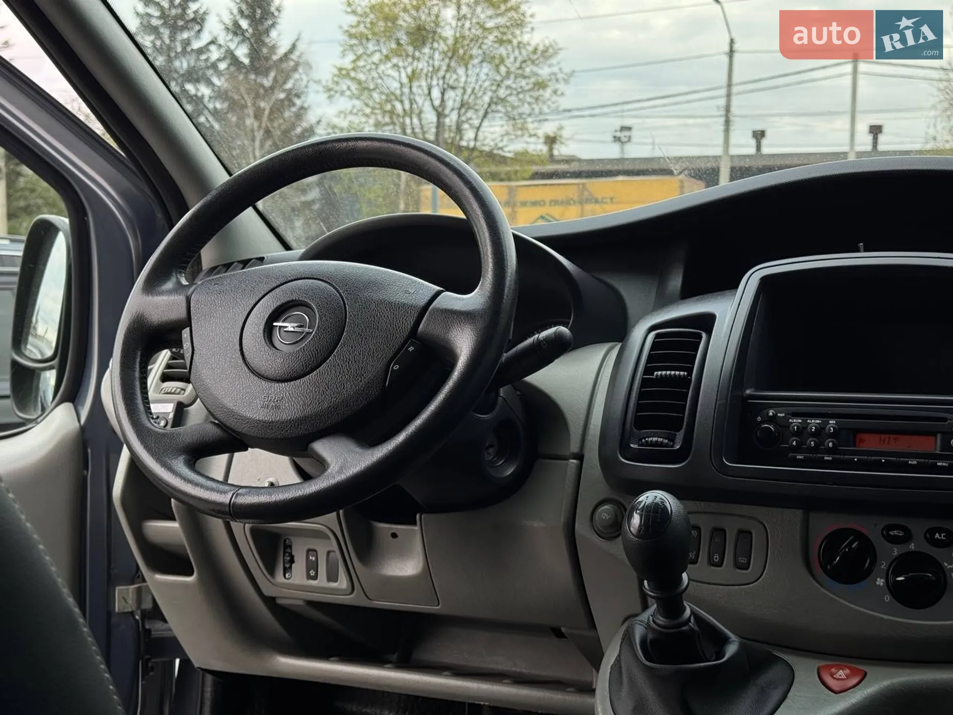 2010 Opel Vivaro - мініатюра 49