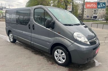 Вантажний фургон Opel Vivaro 2011 в Луцьку