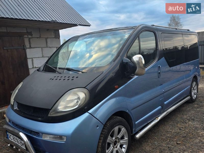Opel Vivaro 2003