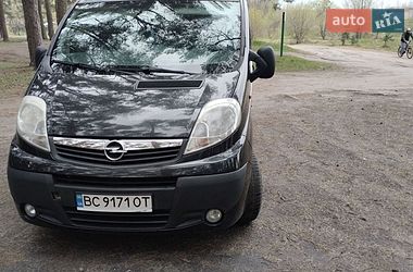 Минивэн Opel Vivaro 2013 в Сумах