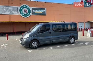 Минивэн Opel Vivaro 2012 в Киеве