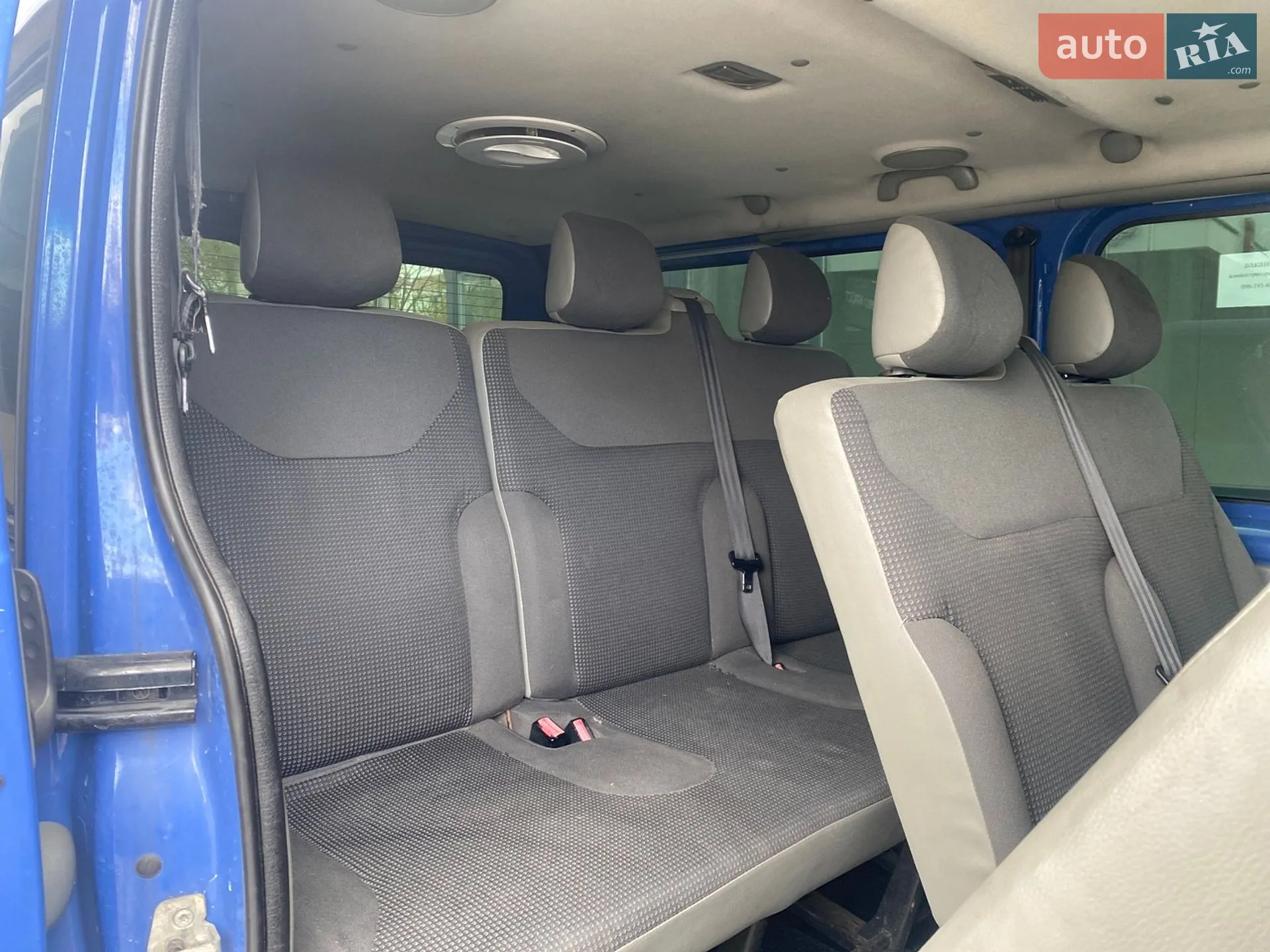 2010 Opel Vivaro - мініатюра 54