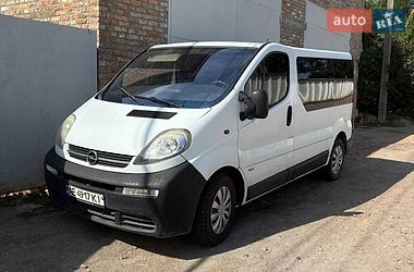 Минивэн Opel Vivaro 2003 в Александрие