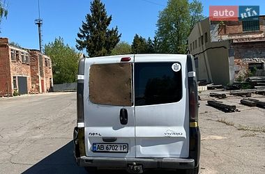 Грузовой фургон Opel Vivaro 2006 в Литине