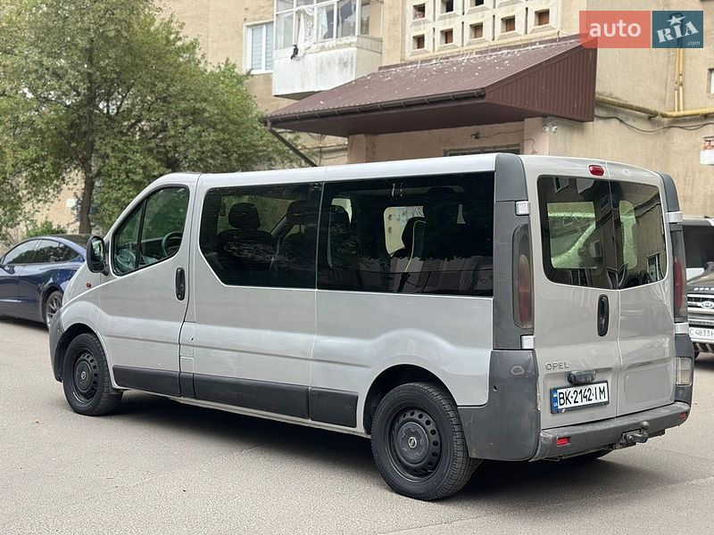 Минивэн Opel Vivaro 2002 в Луцке