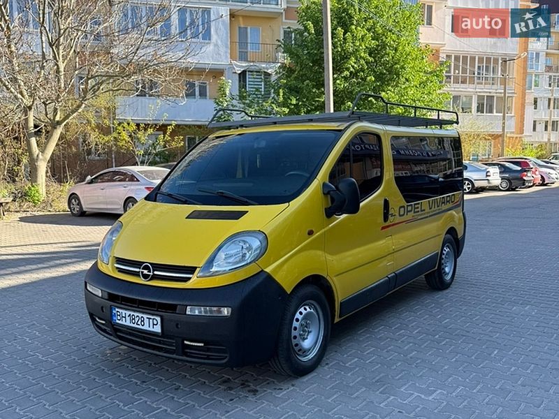 Opel Vivaro 2004