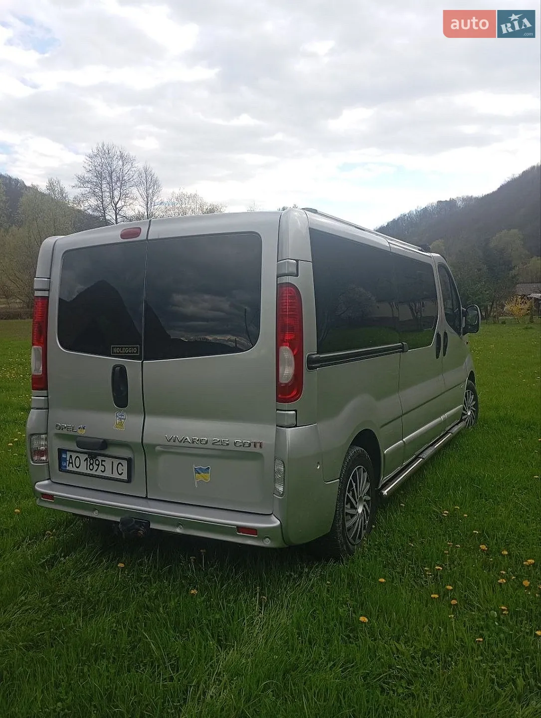 2010 Opel Vivaro - мініатюра 3
