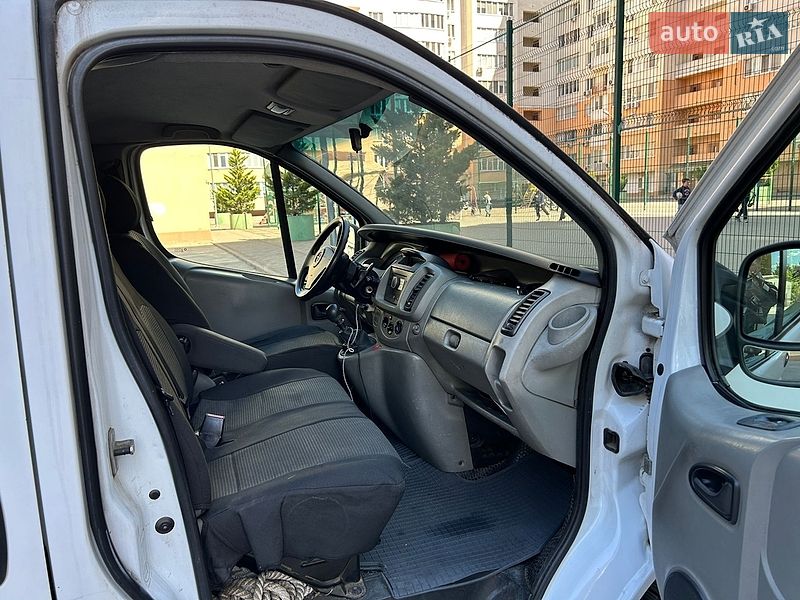Грузовой фургон Opel Vivaro 2007 в Одессе