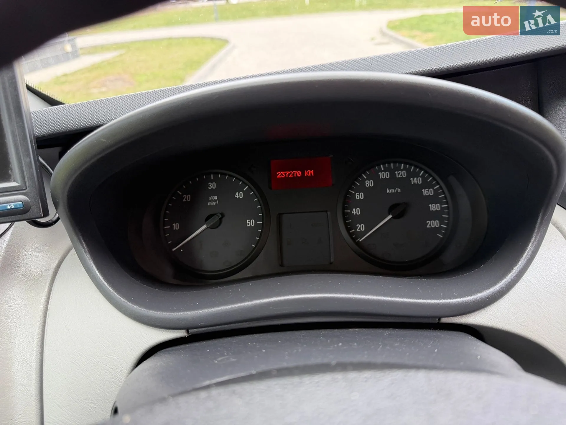 2014 Opel Vivaro - мініатюра 22