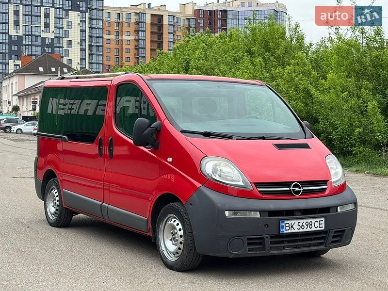 Opel Vivaro 2004