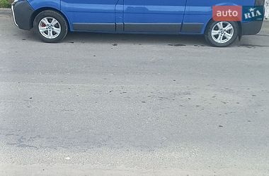 Минивэн Opel Vivaro 2004 в Львове