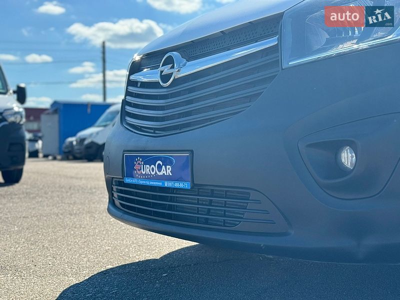 Минивэн Opel Vivaro 2018 в Киеве фото 16 Минивэн Opel Vivaro 2018 в Киеве