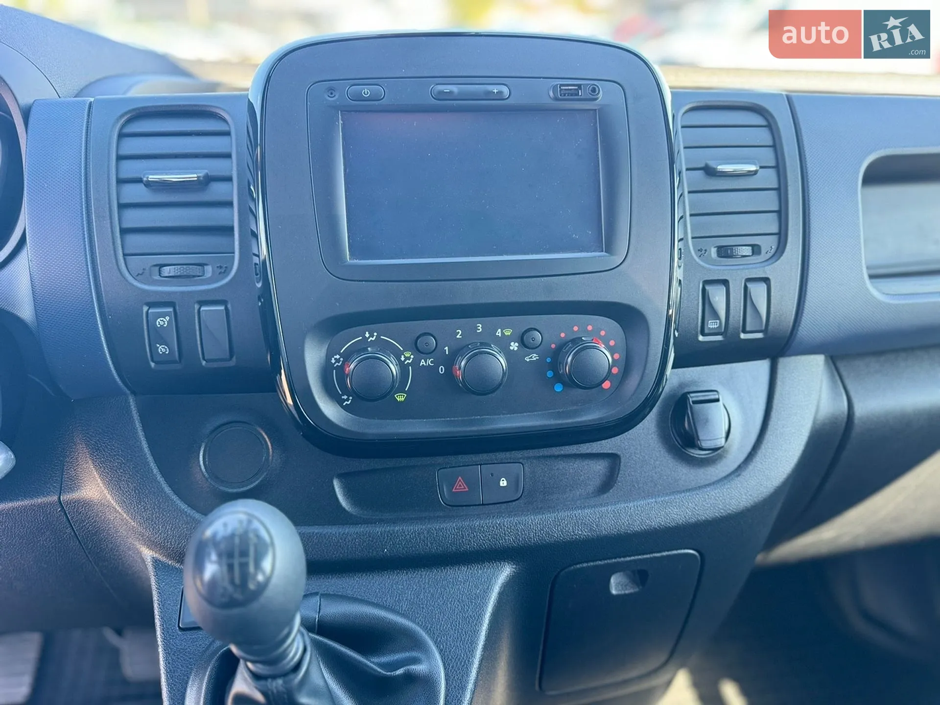 2018 Opel Vivaro - мініатюра 48