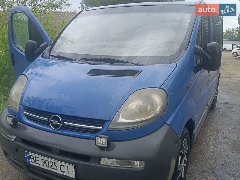 Opel Vivaro 2006