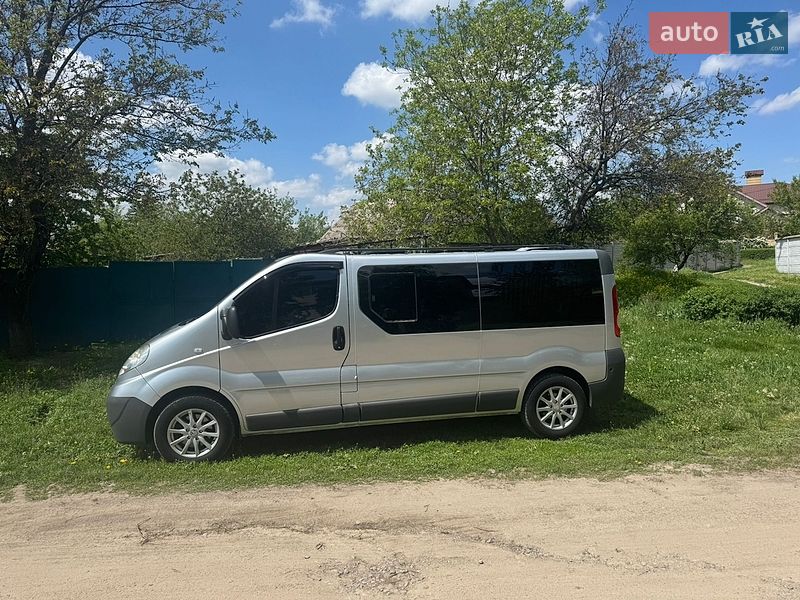 Opel Vivaro 2014