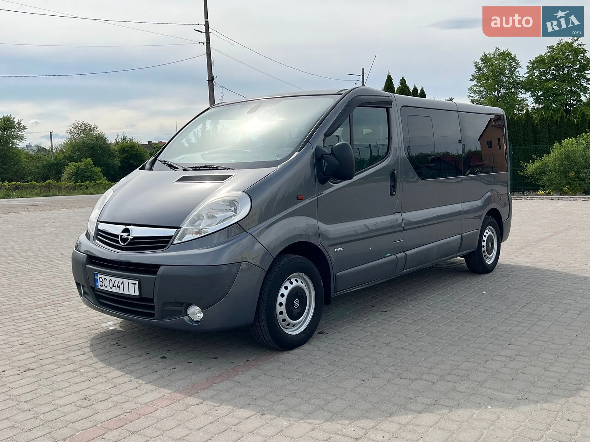 2010 Opel Vivaro - мініатюра 3