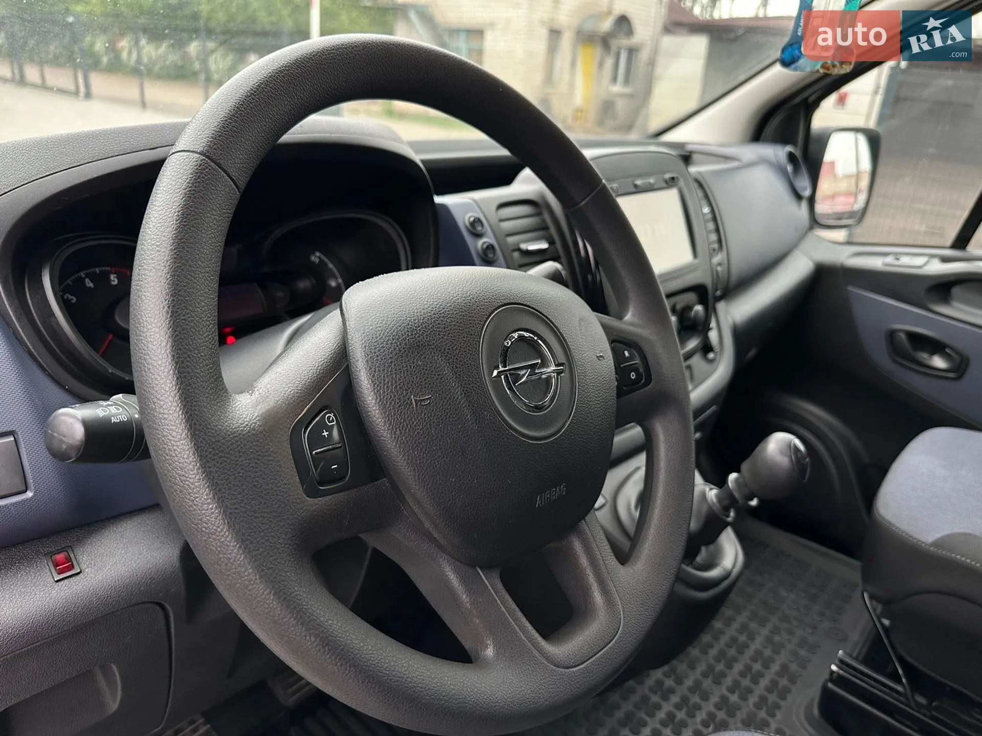 2017 Opel Vivaro - мініатюра 41