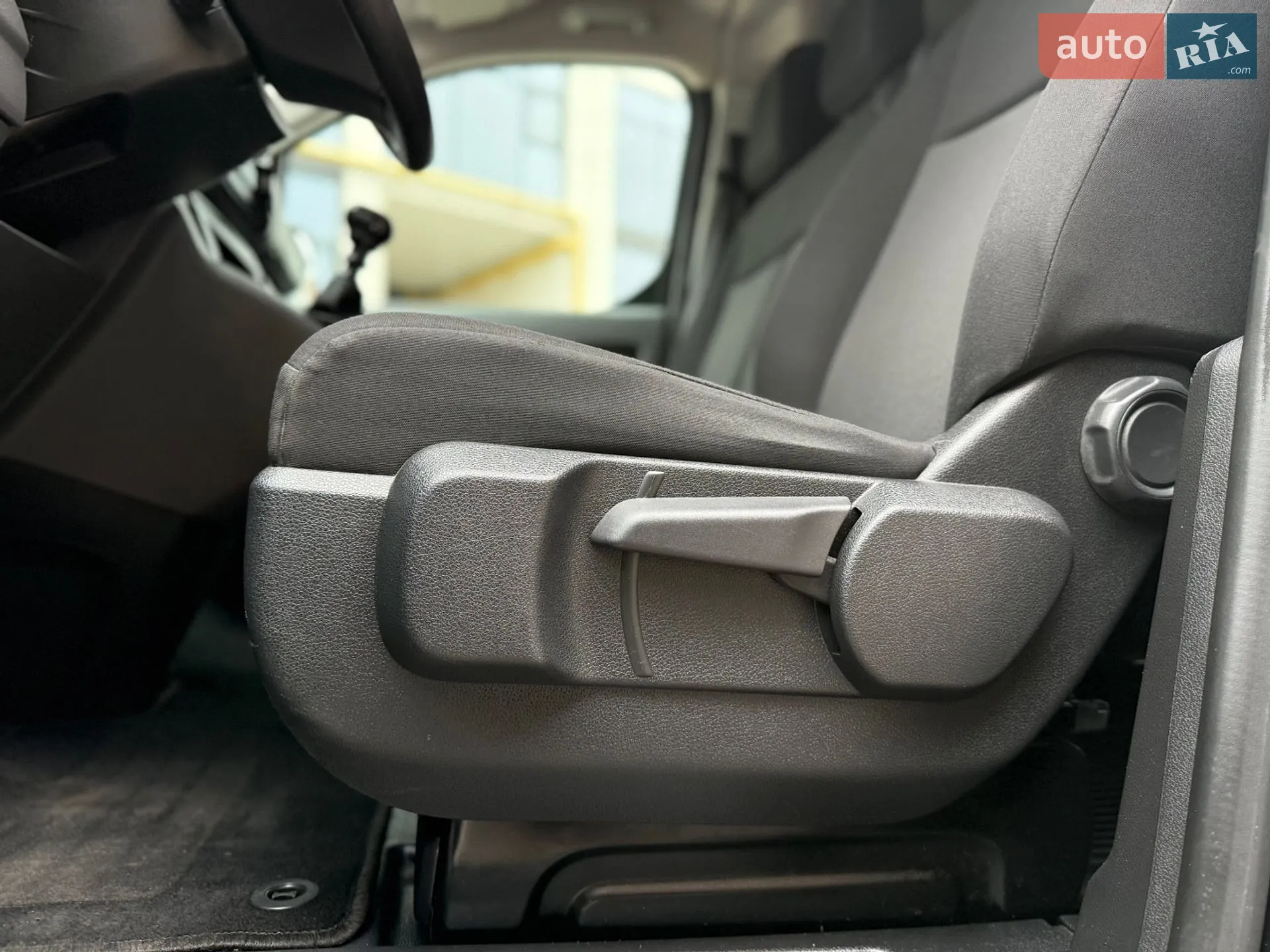 2021 Opel Vivaro - мініатюра 22
