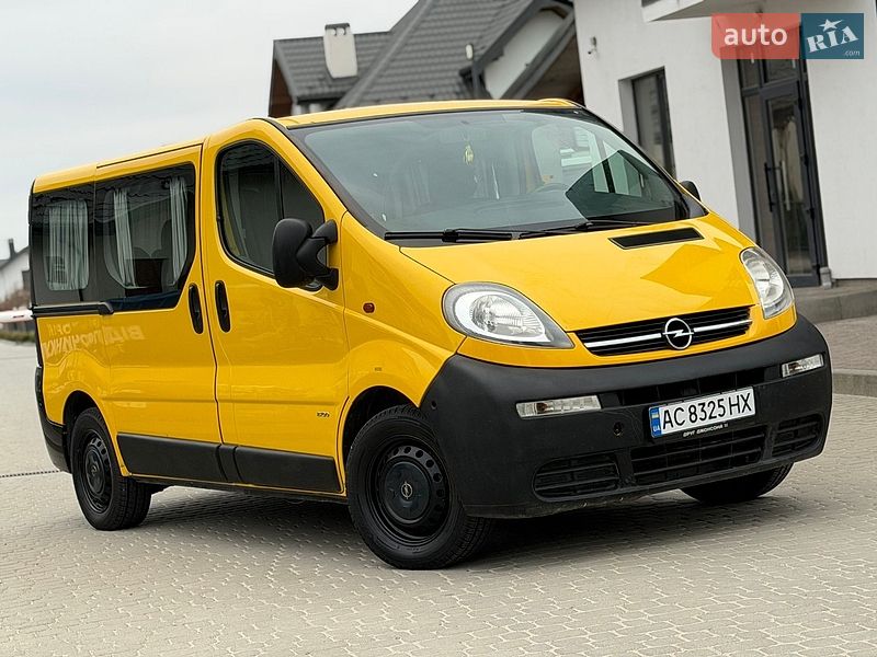 Opel Vivaro 2004