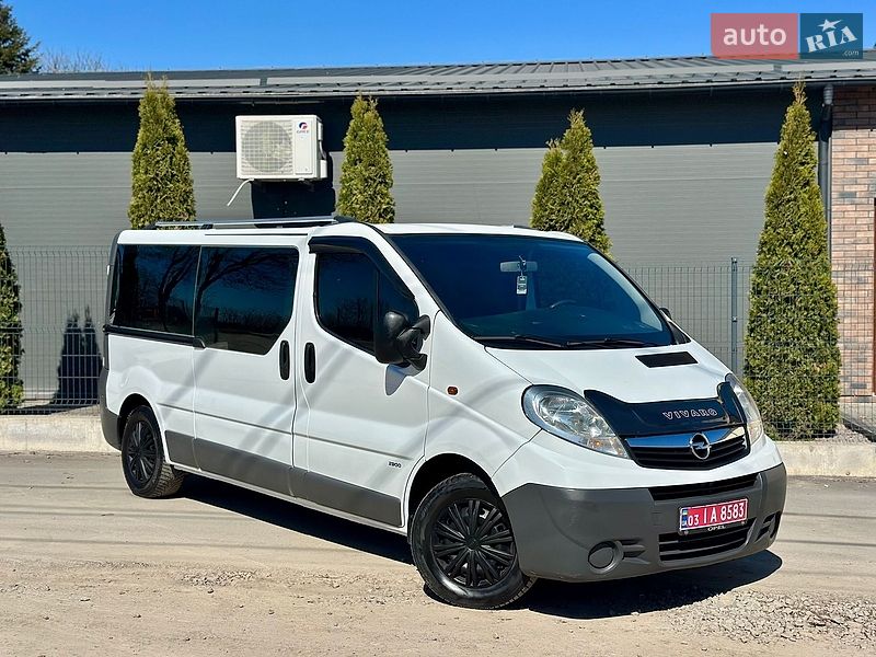 Минивэн Opel Vivaro 2008 в Виннице