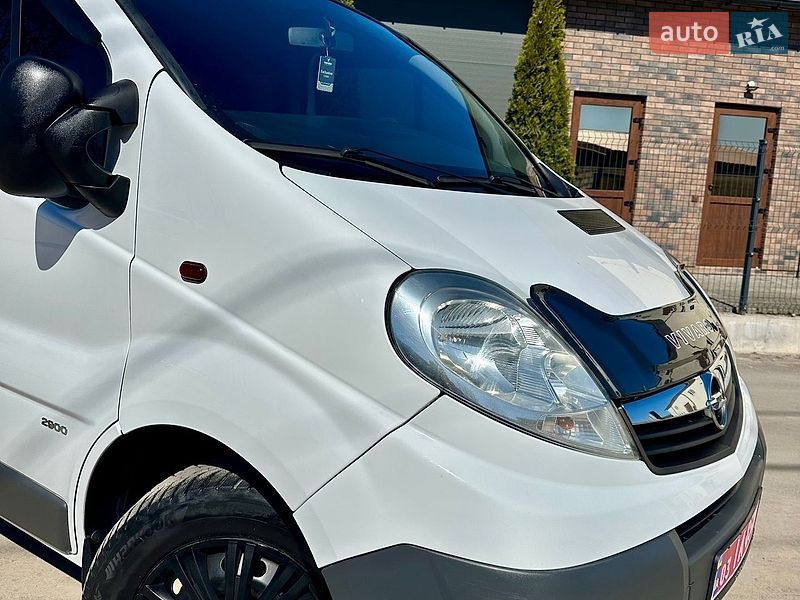 Минивэн Opel Vivaro 2008 в Виннице
