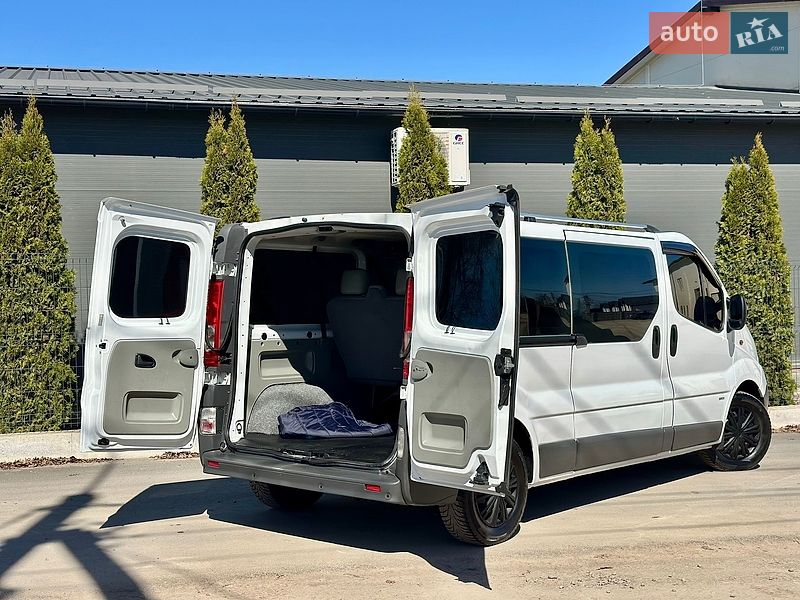 Минивэн Opel Vivaro 2008 в Виннице