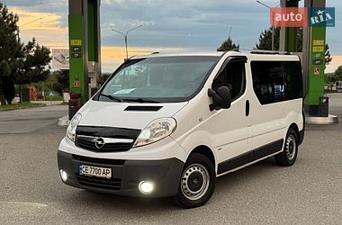 Минивэн Opel Vivaro 2014 в Черновцах