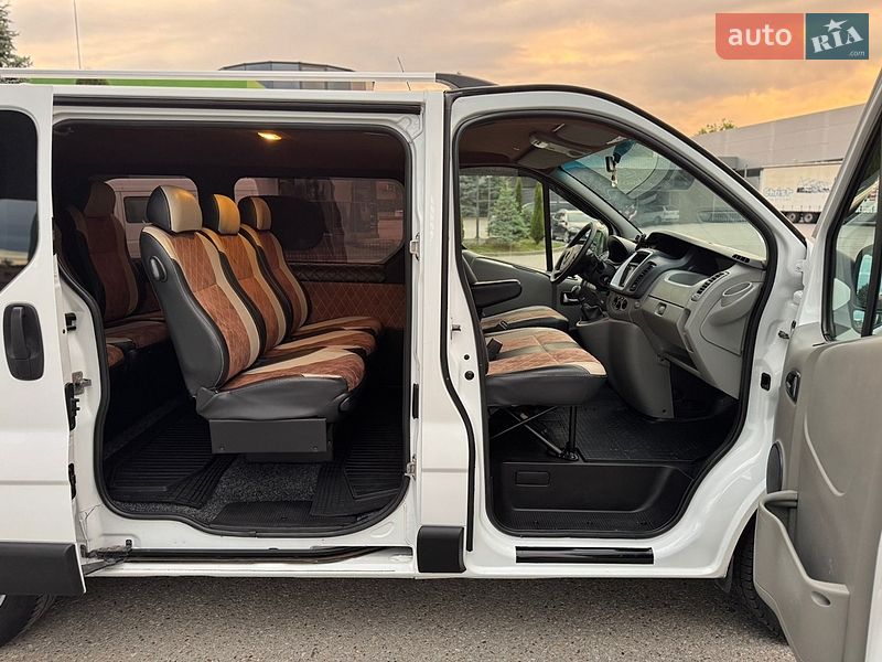 Минивэн Opel Vivaro 2014 в Черновцах