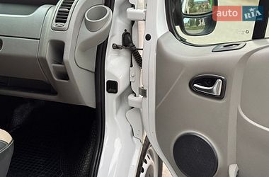 Минивэн Opel Vivaro 2014 в Черновцах