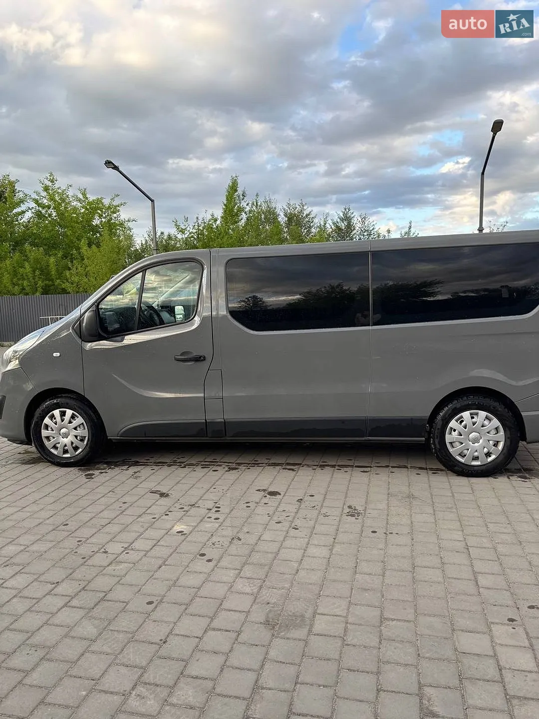 2017 Opel Vivaro - мініатюра 3