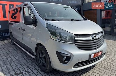 Мінівен Opel Vivaro 2016 в Вінниці