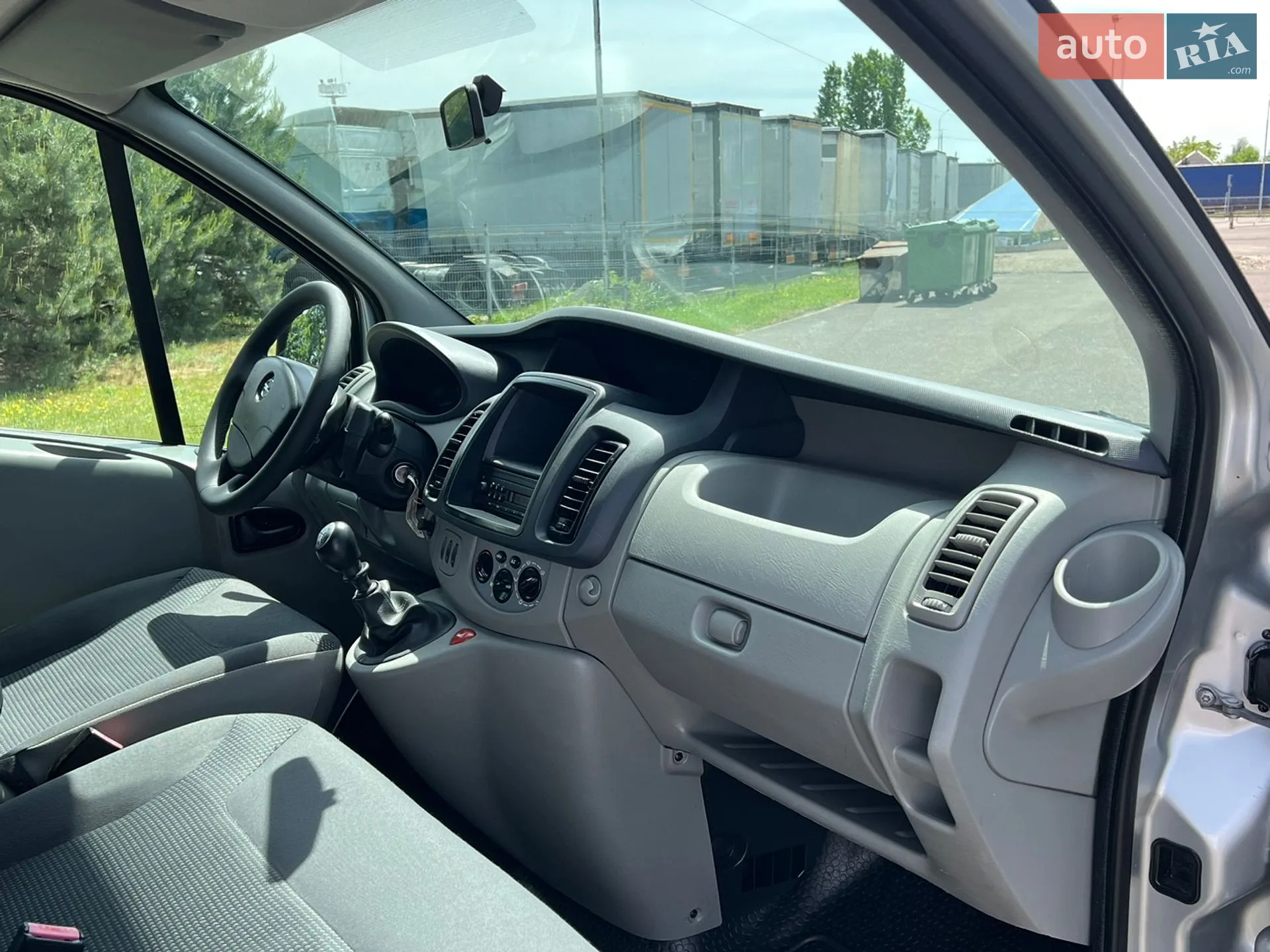 2010 Opel Vivaro - мініатюра 40