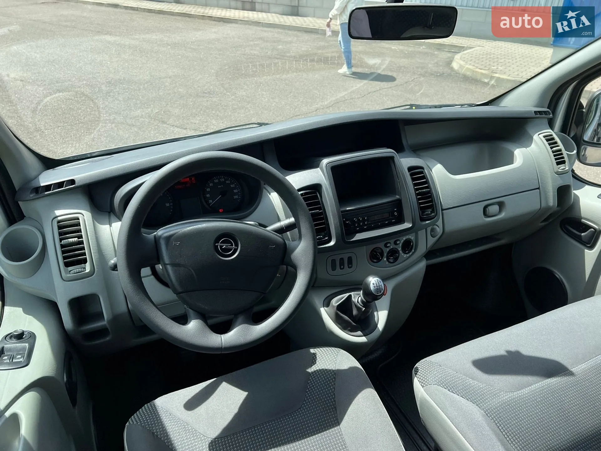 2010 Opel Vivaro - мініатюра 56