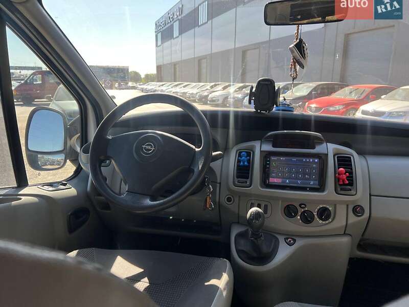 Минивэн Opel Vivaro 2007 в Львове