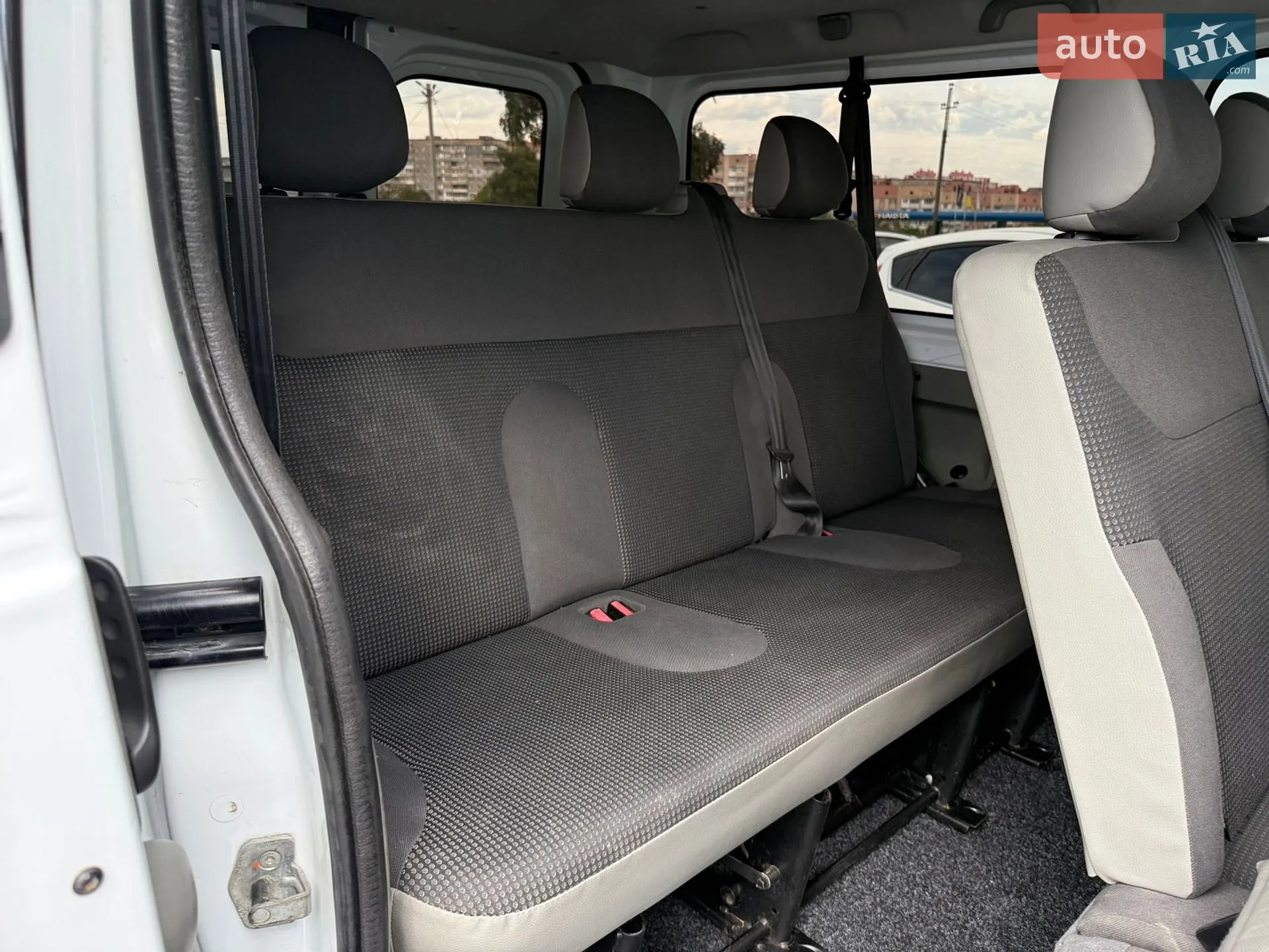 2013 Opel Vivaro - мініатюра 26