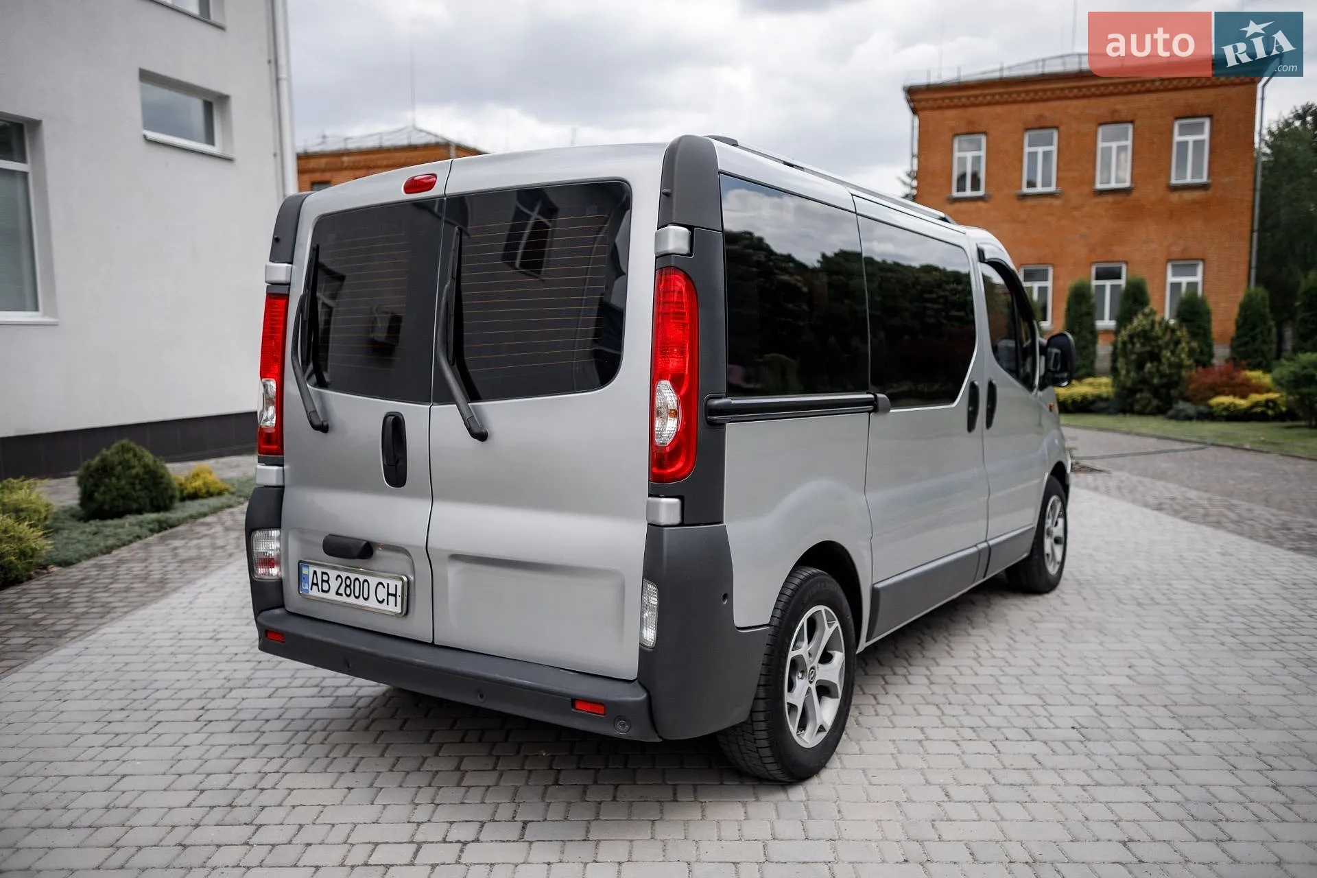 2010 Opel Vivaro - мініатюра 6