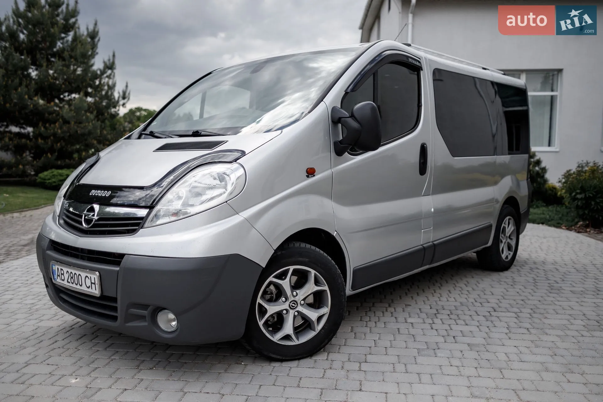 2010 Opel Vivaro - мініатюра 11