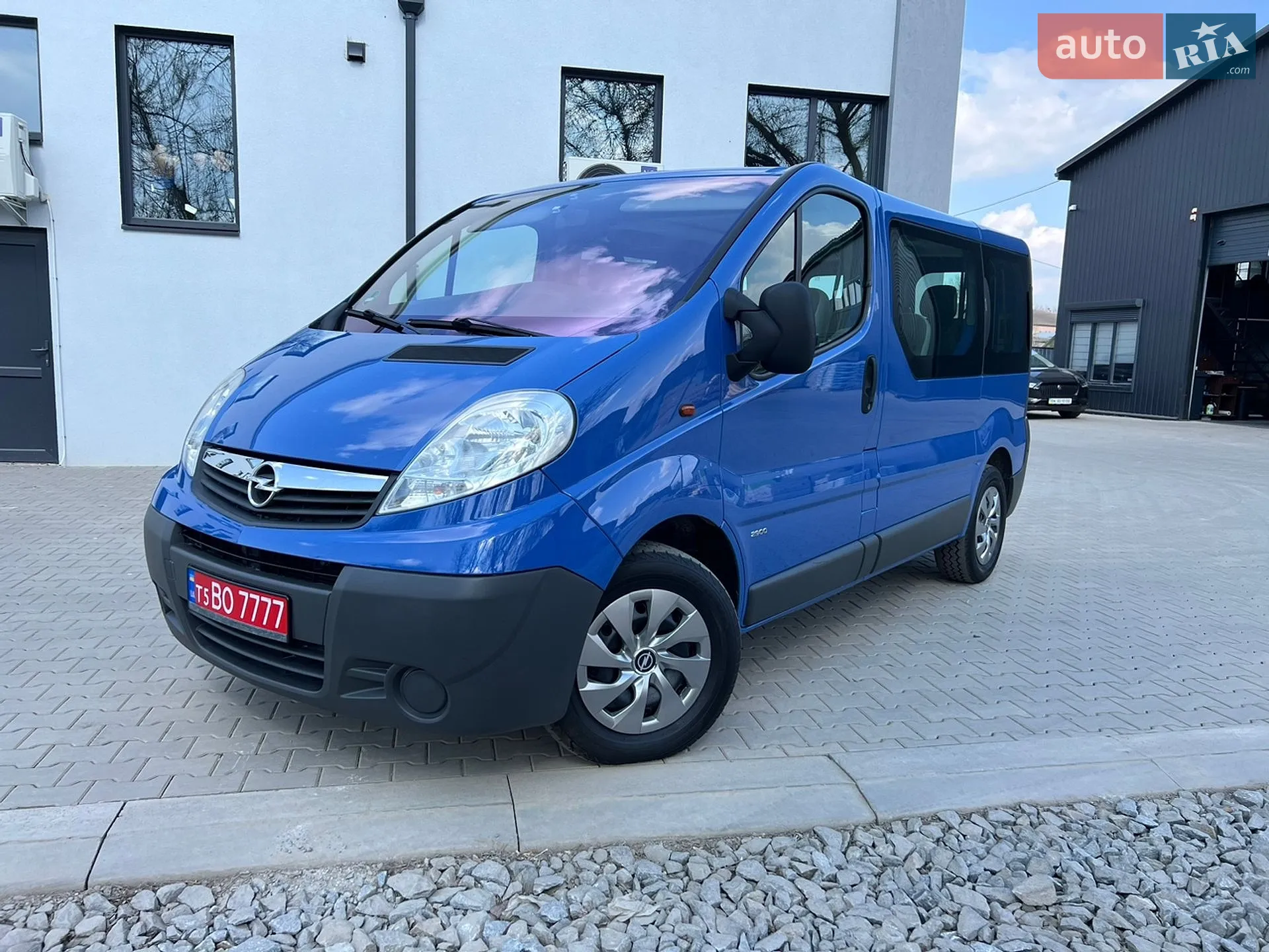 2012 Opel Vivaro - мініатюра 2