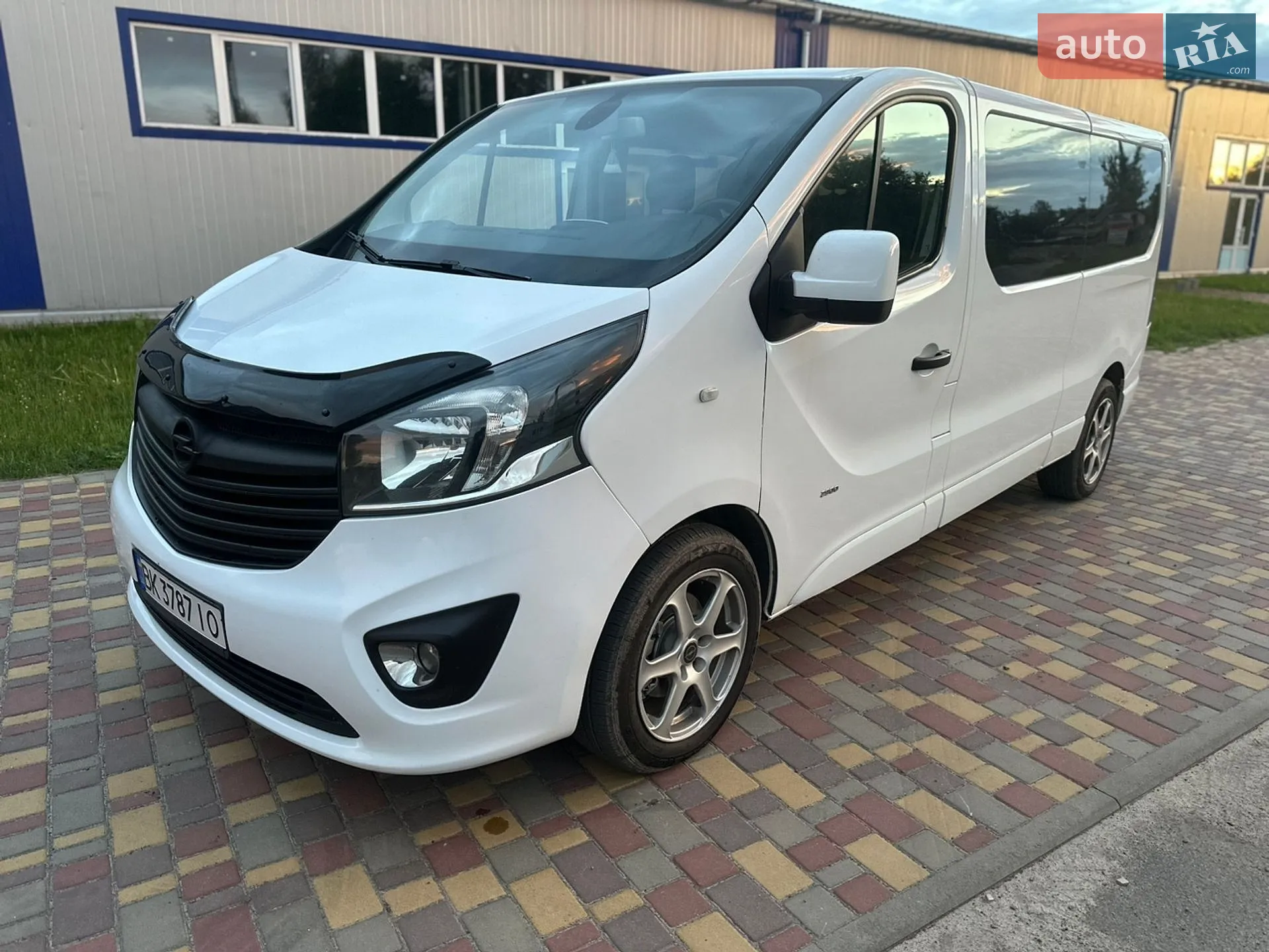 2015 Opel Vivaro - мініатюра 6