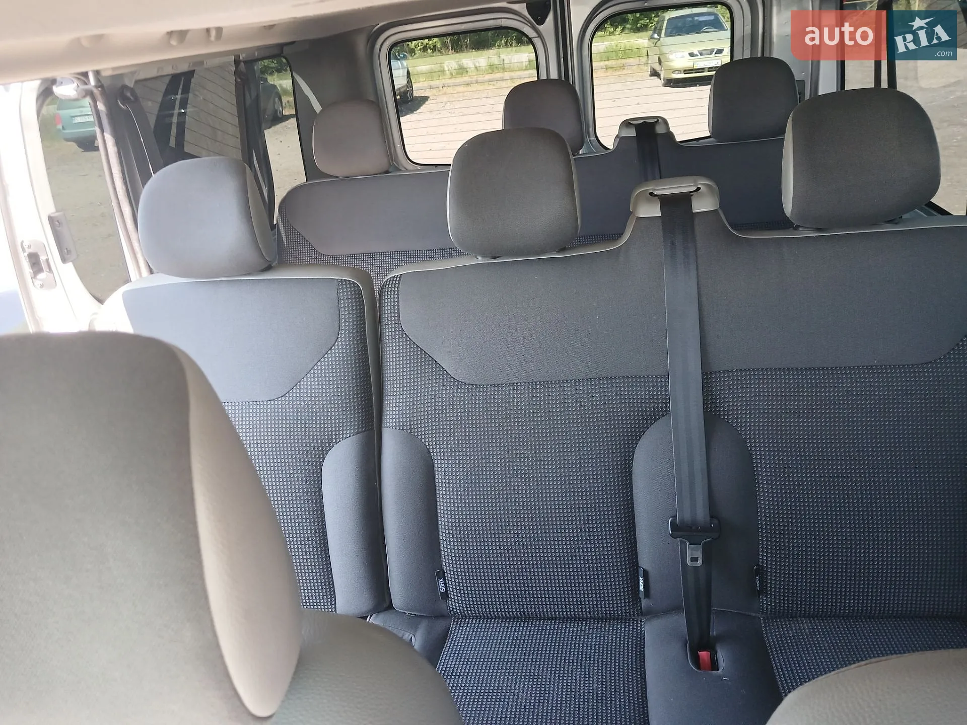 2011 Opel Vivaro - мініатюра 12
