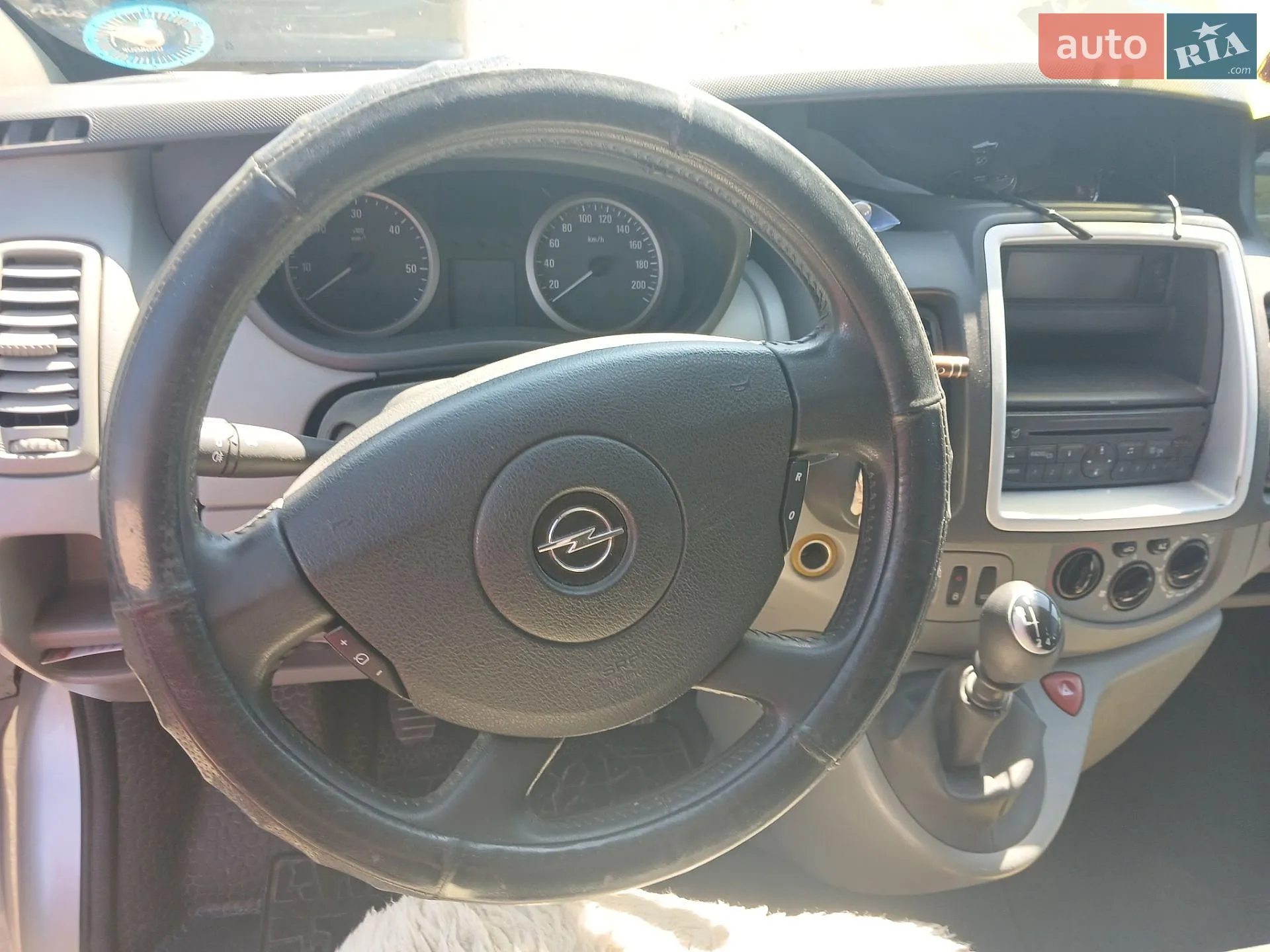 2011 Opel Vivaro - мініатюра 11